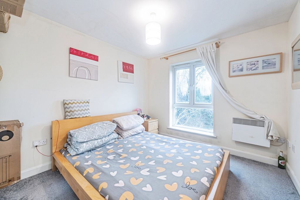 Property photo 3 of 17 Pbox-Img.Jpg