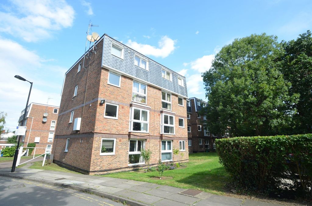 Property photo 1 of 6