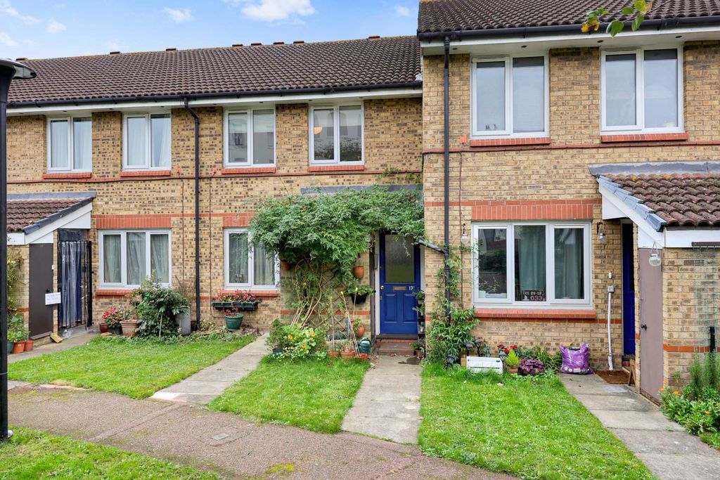 Property photo 1 of 20