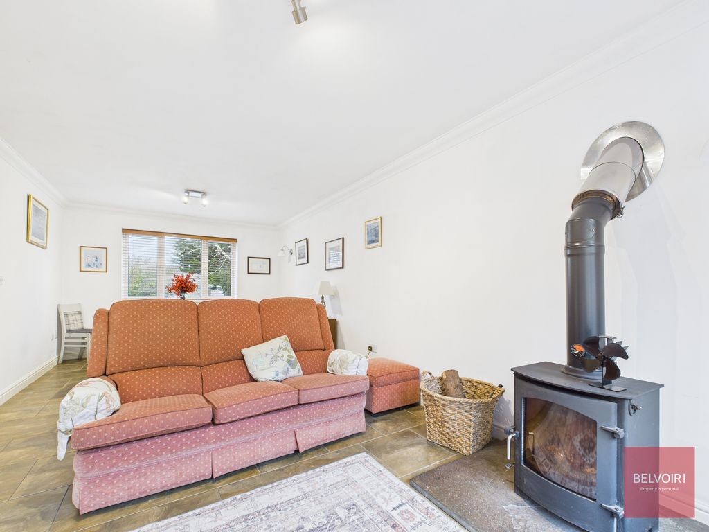 Property photo 2 of 39