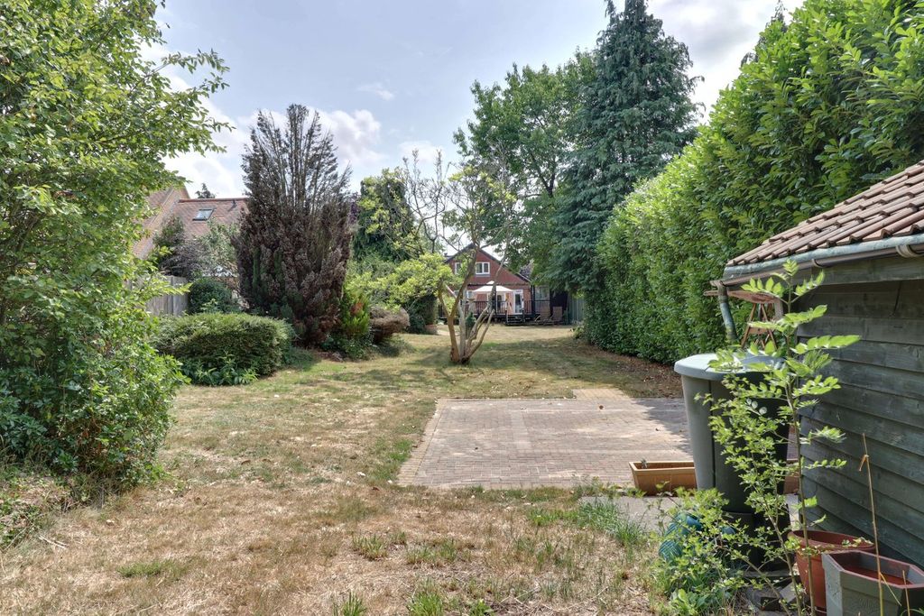 Property photo 3 of 20