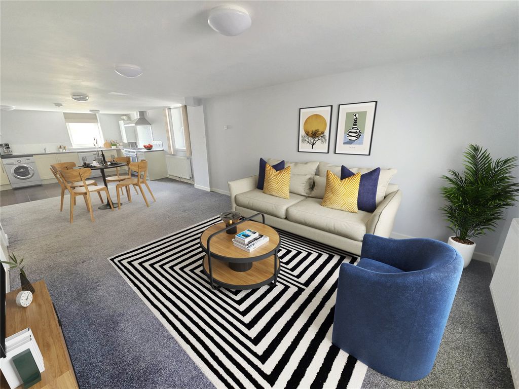 Property photo 2 of 8 Picture No. 06