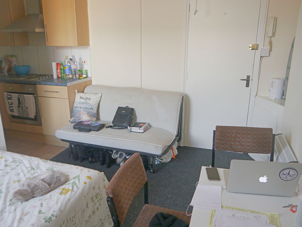 Property photo 1 of 4