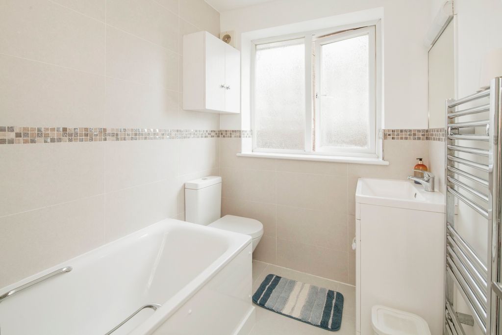 Property photo 3 of 17 Photography