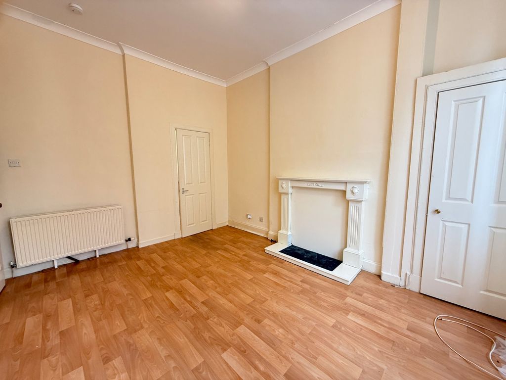 Property photo 2 of 7 Picture No. 06