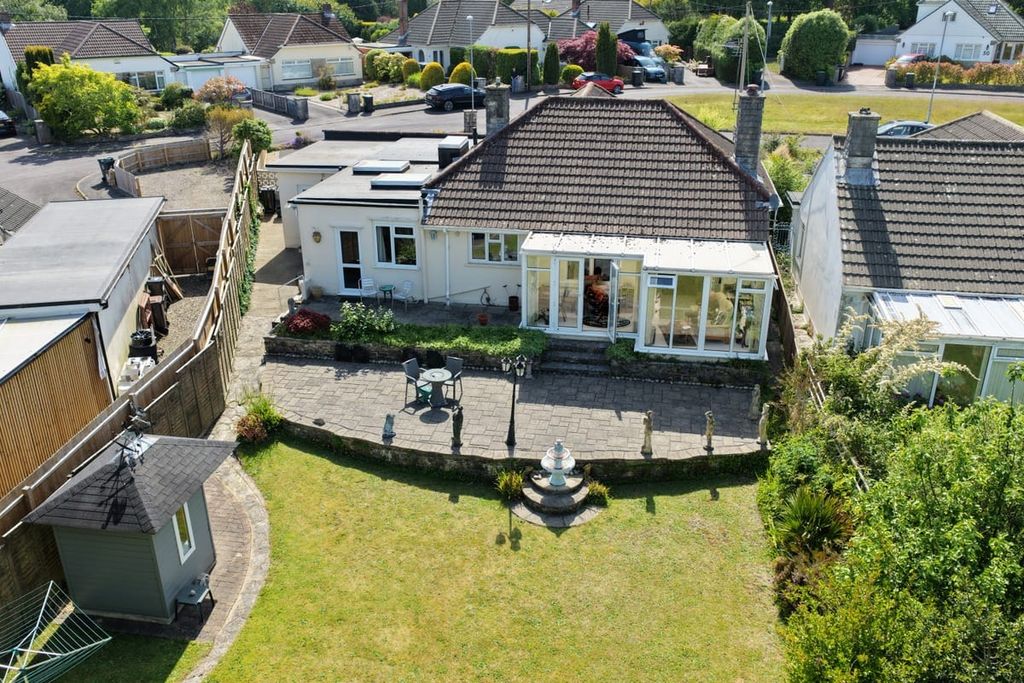 Property photo 2 of 23