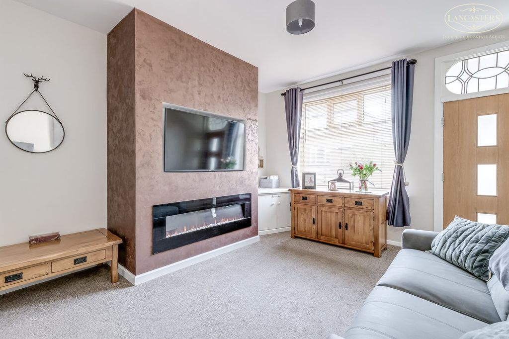 Property photo 3 of 17 Reception Room 1