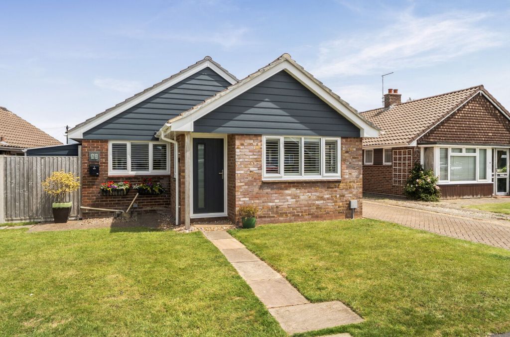 Property photo 1 of 30