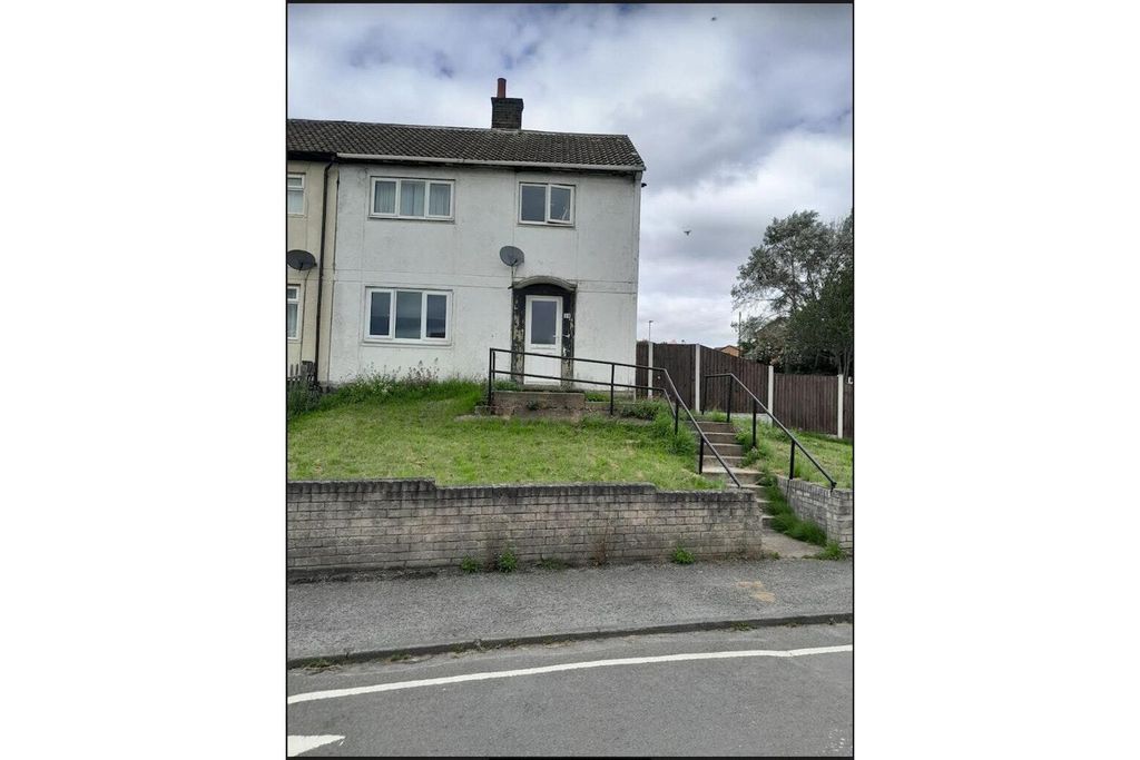 Property photo 1 of 4 Front View