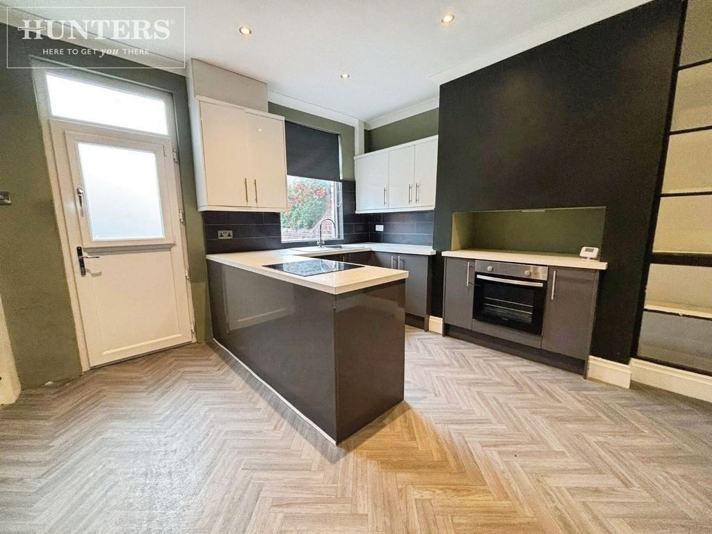 Property photo 3 of 14 Pbox-Img.Jpg