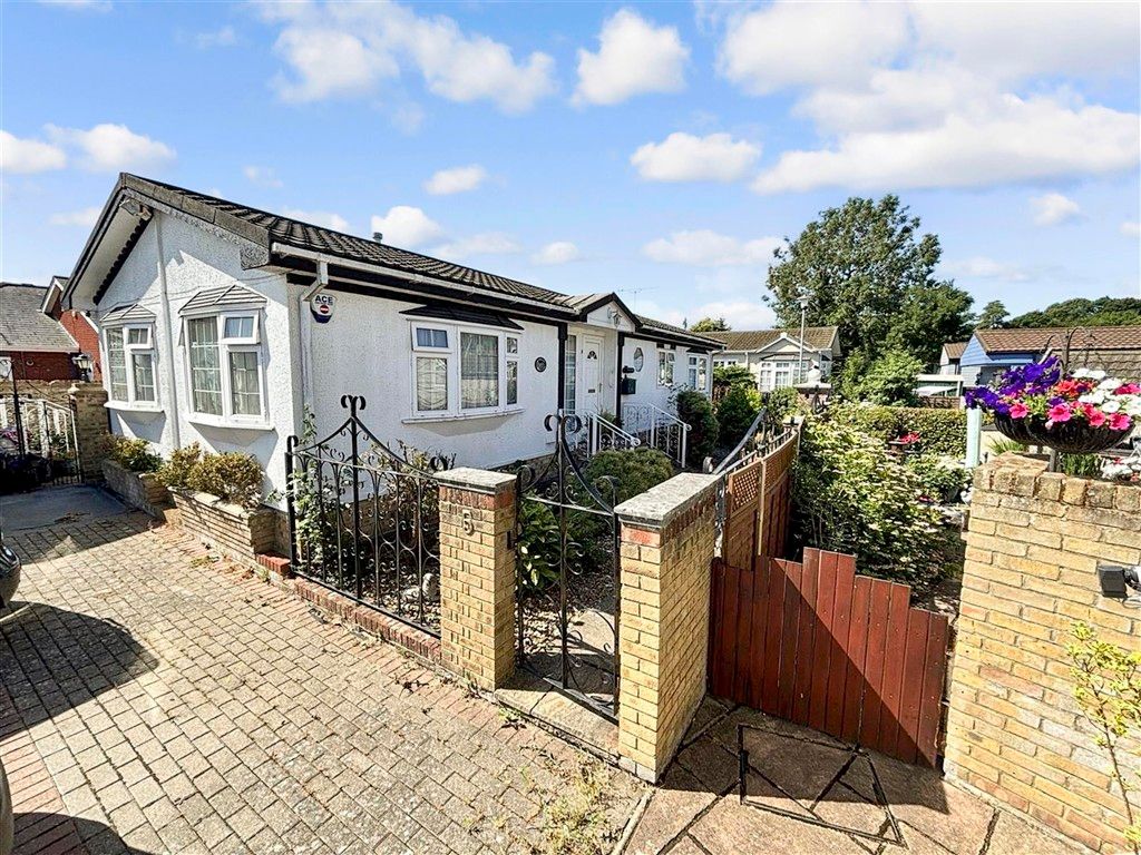 Property photo 3 of 13 Front