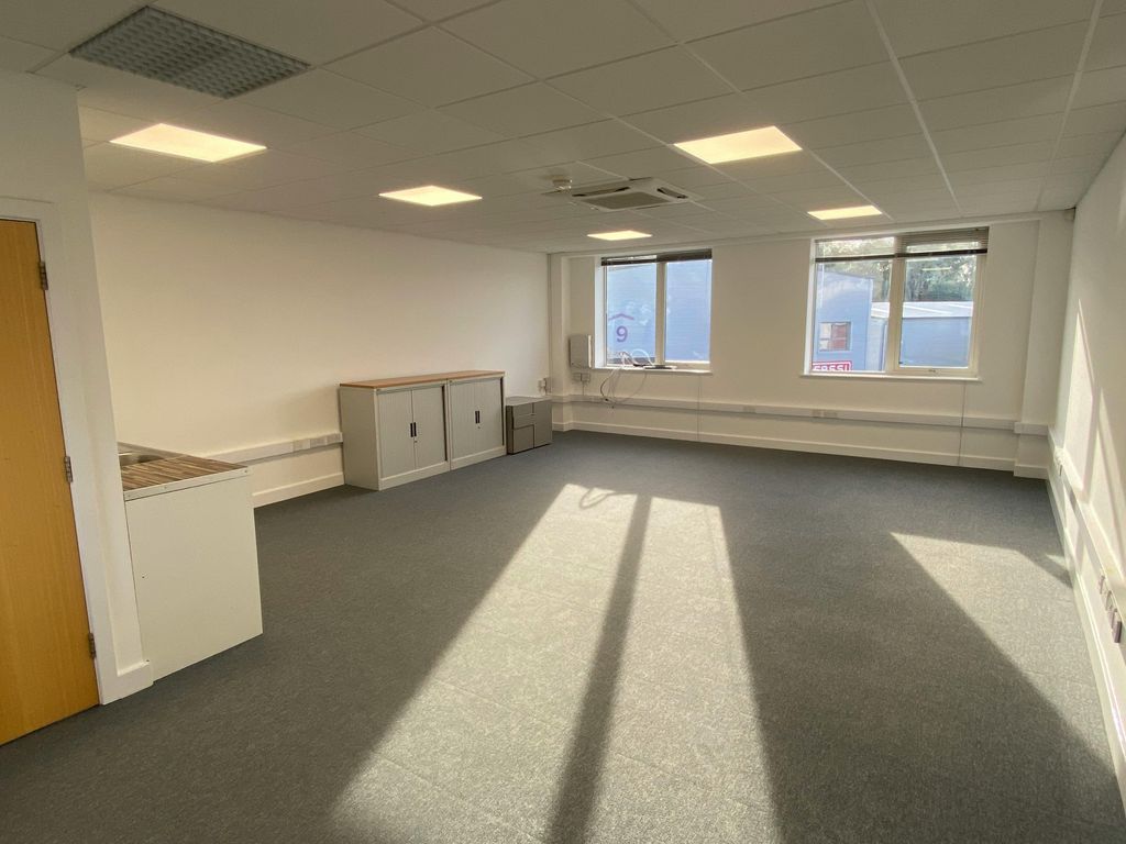 Property photo 3 of 11 Img_0540.Jpg