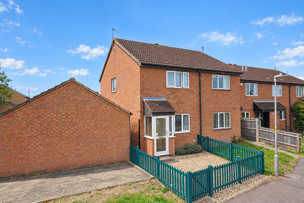 Property photo 1 of 16 52-Orwell-Drive-23