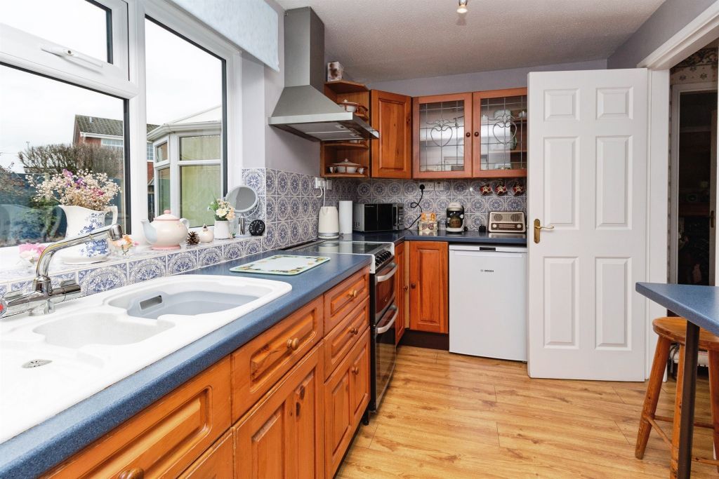 Property photo 2 of 15