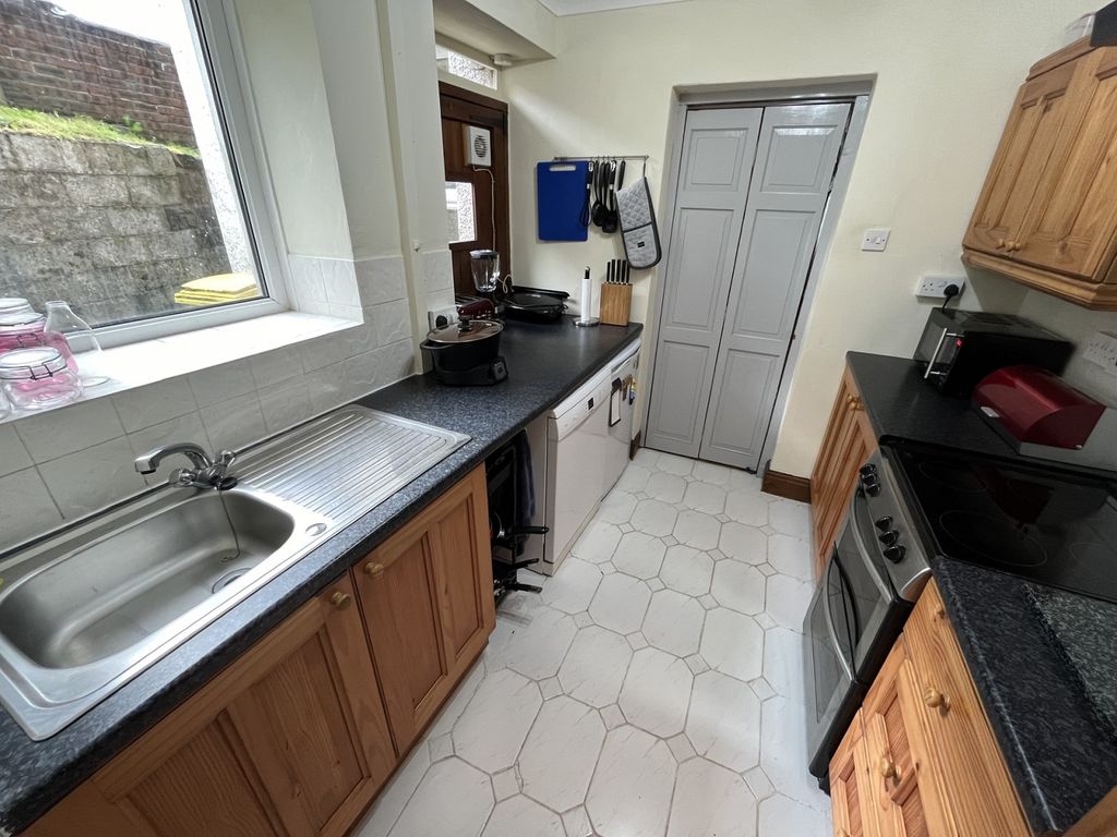 Property photo 3 of 10 Not Specified
