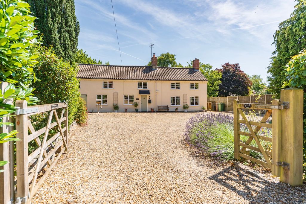 Property photo 1 of 30