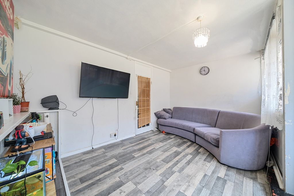 Property photo 1 of 14 1291130-12-6839Ac...