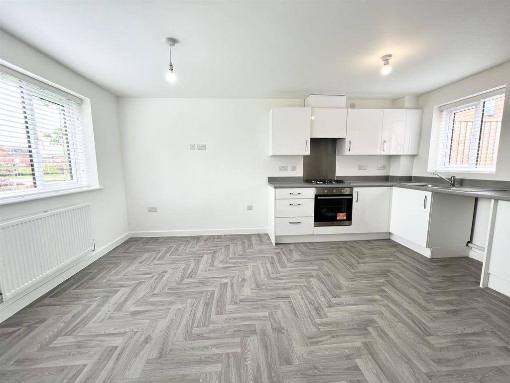 Property photo 3 of 21 Thumbnail_Image (3).Jpg