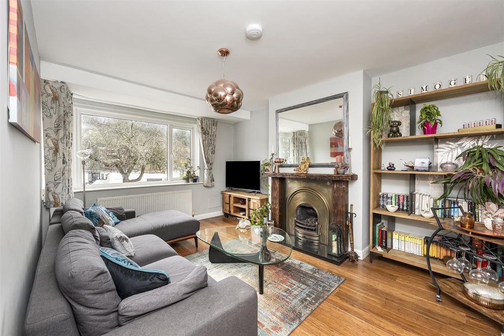 Property photo 3 of 29 Living Room