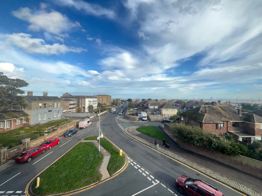 Property photo 2 of 10 View