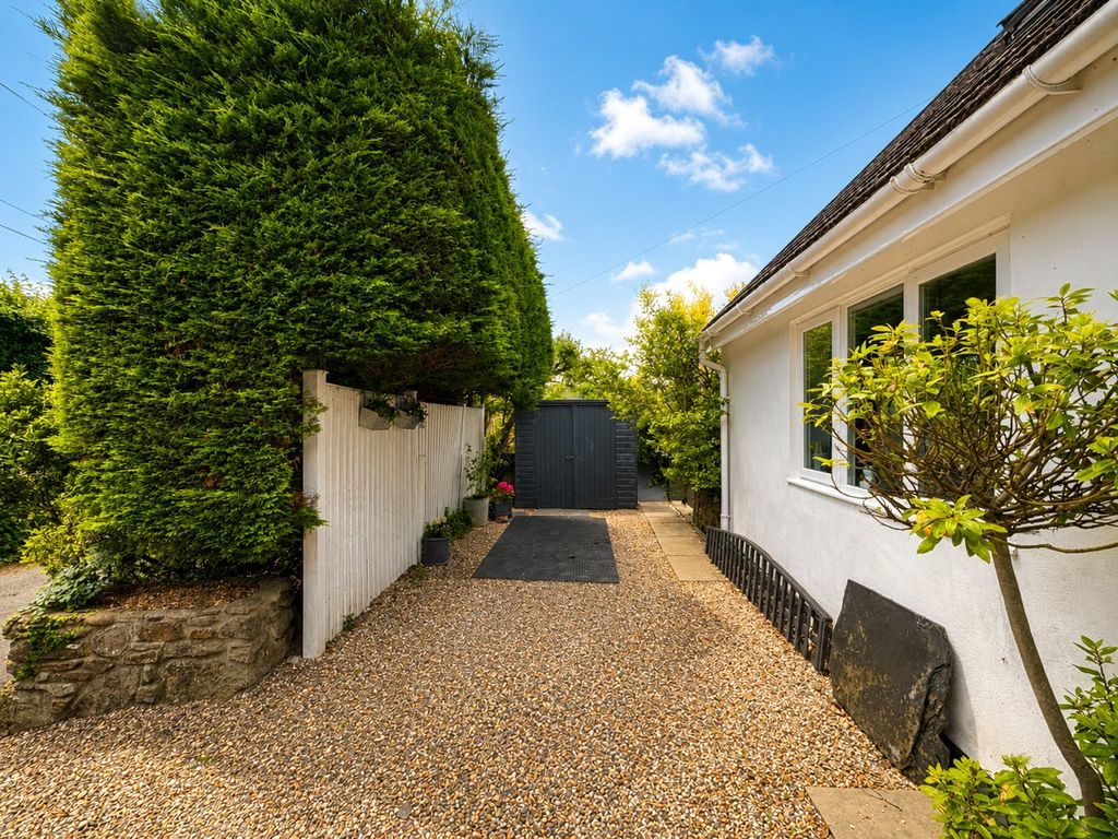 Property photo 2 of 34 Picture No. 05