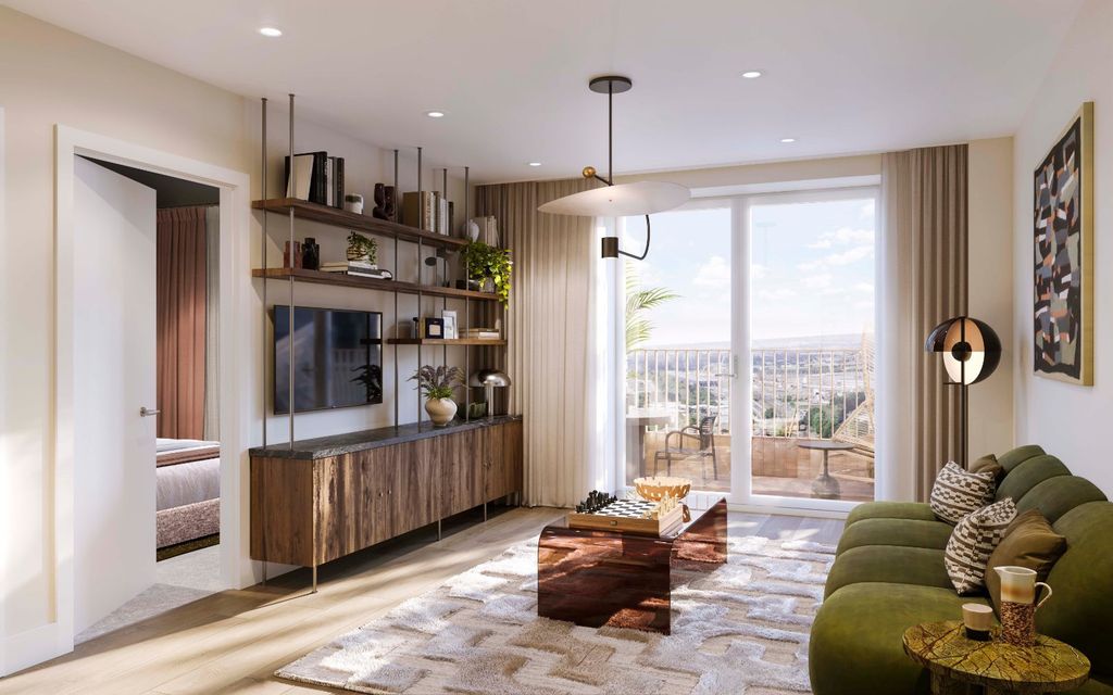 Property photo 2 of 19