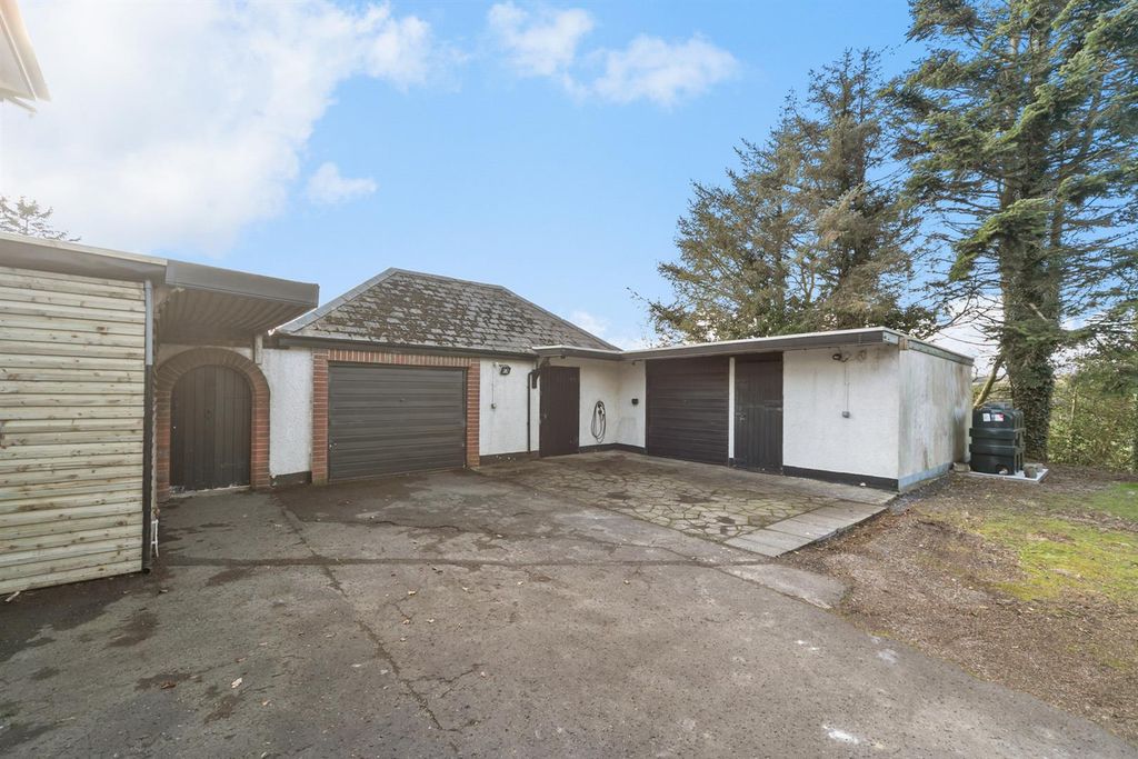 Property photo 3 of 42 59 Grove Road 40.Jpg