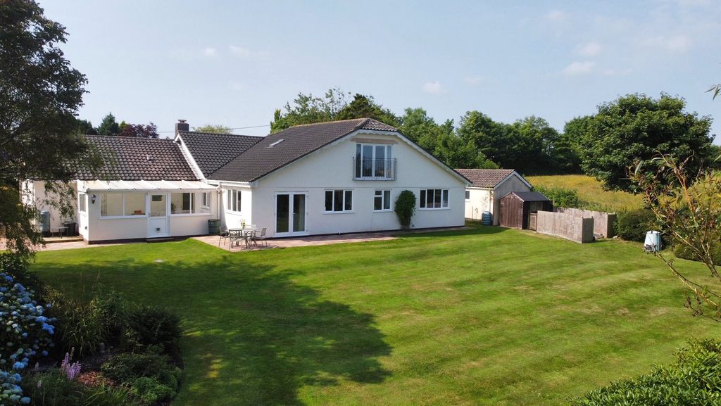 Property photo 3 of 32 Picture No. 56