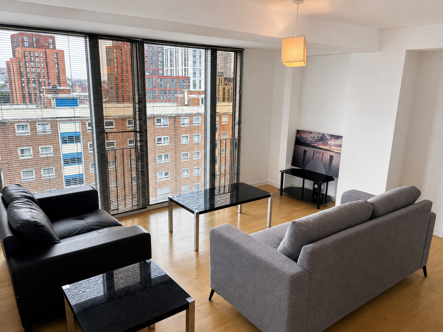 Property photo 1 of 10 Png