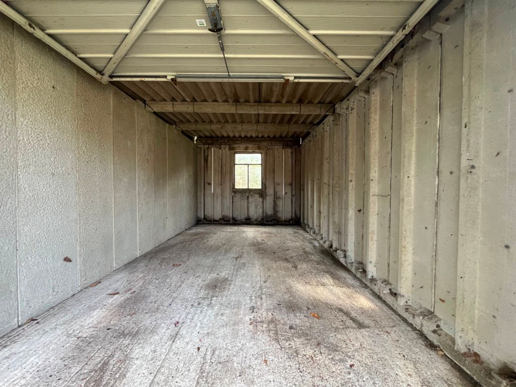 Property photo 3 of 4