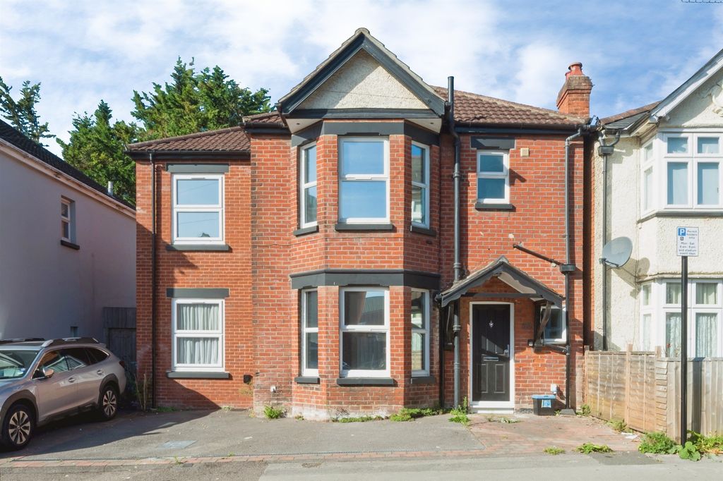 Property photo 1 of 25