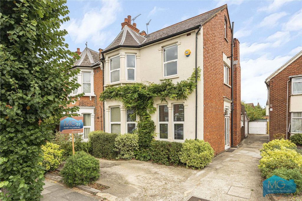 Property photo 1 of 27 Picture No. 34
