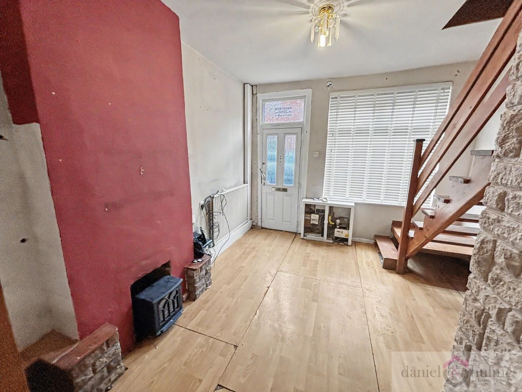 Property photo 2 of 12 Img_9154