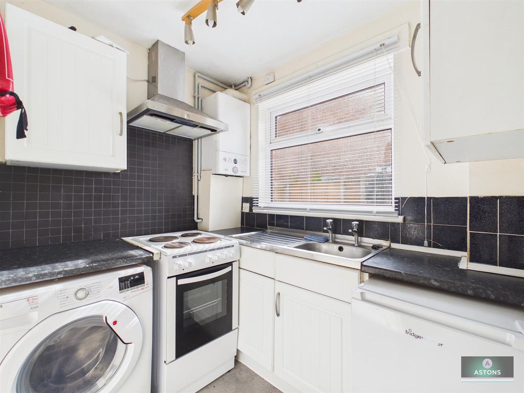 Property photo 3 of 8 Cam02067G0-Pr0241-Still001.Jpg