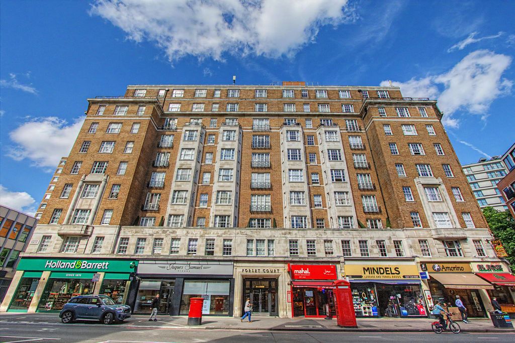 Property photo 1 of 9 Flat 96 Forset Court, Edgware Road, Paddington, London, W2 2Rf