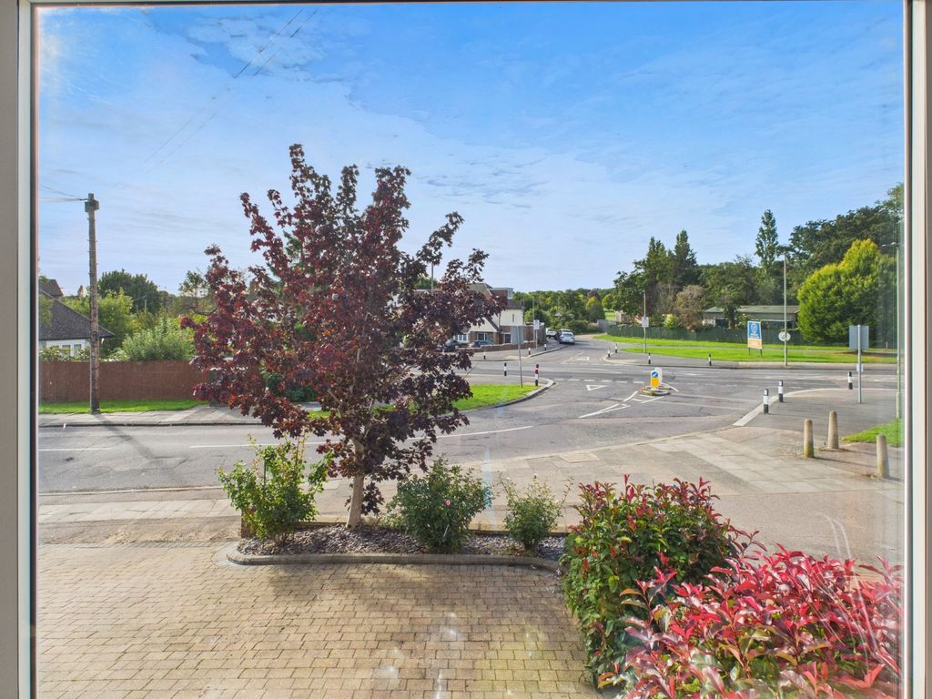 Property photo 1 of 15 Cam03750G0-Pr0074-Still005