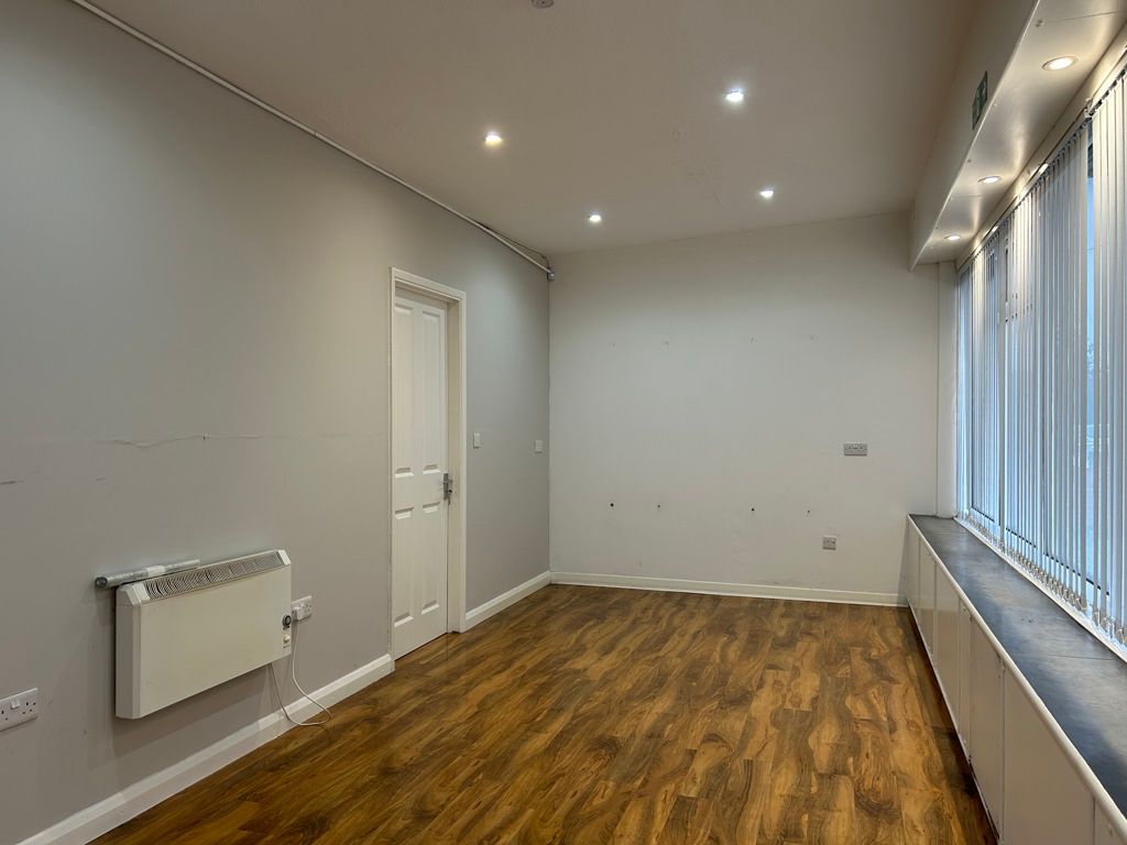 Property photo 2 of 5 Photo 2