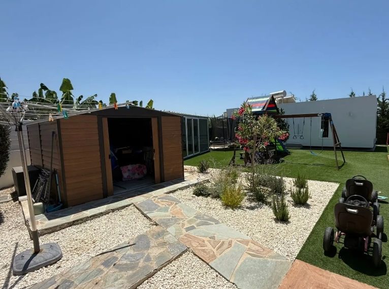 Property photo 3 of 16