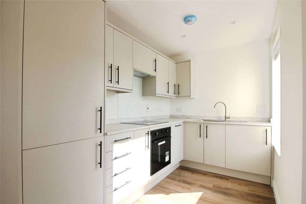 Property photo 1 of 4 Picture No. 02