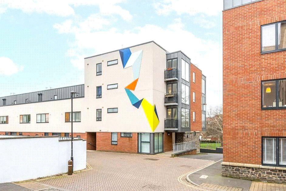 Property photo 2 of 17 Picture No. 18