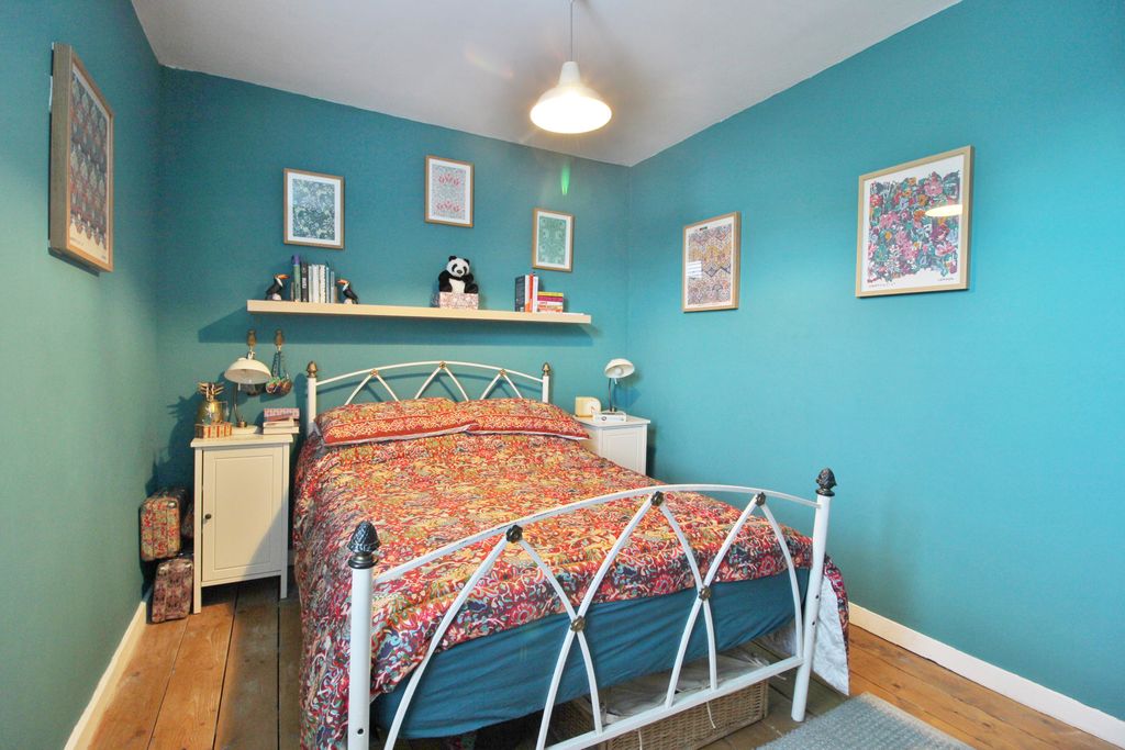 Property photo 3 of 16