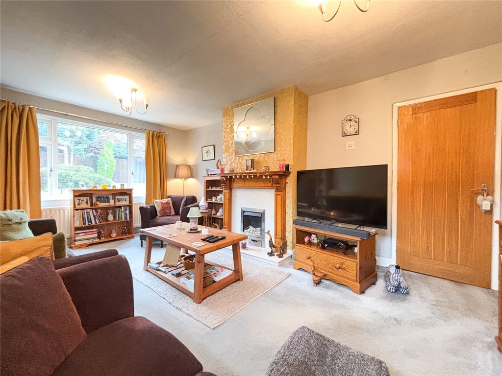 Property photo 3 of 32 Picture No. 13