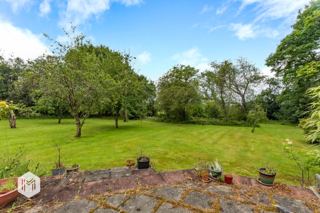 Property photo 3 of 30 Picture No. 27