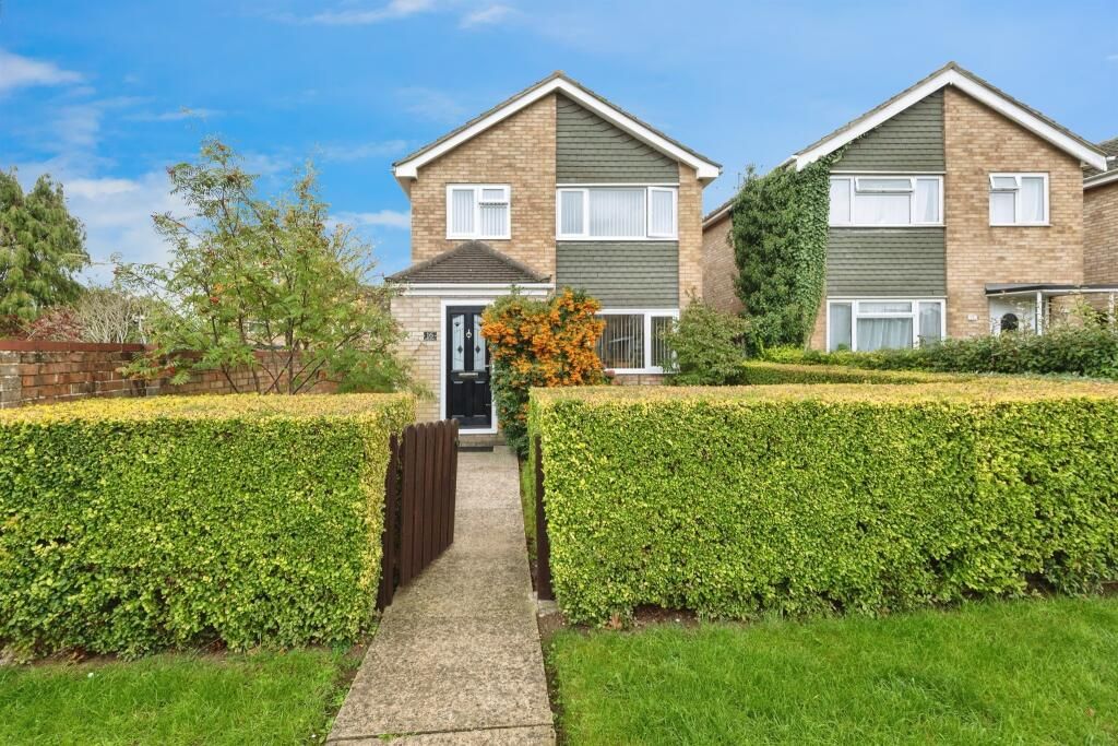 Property photo 1 of 17