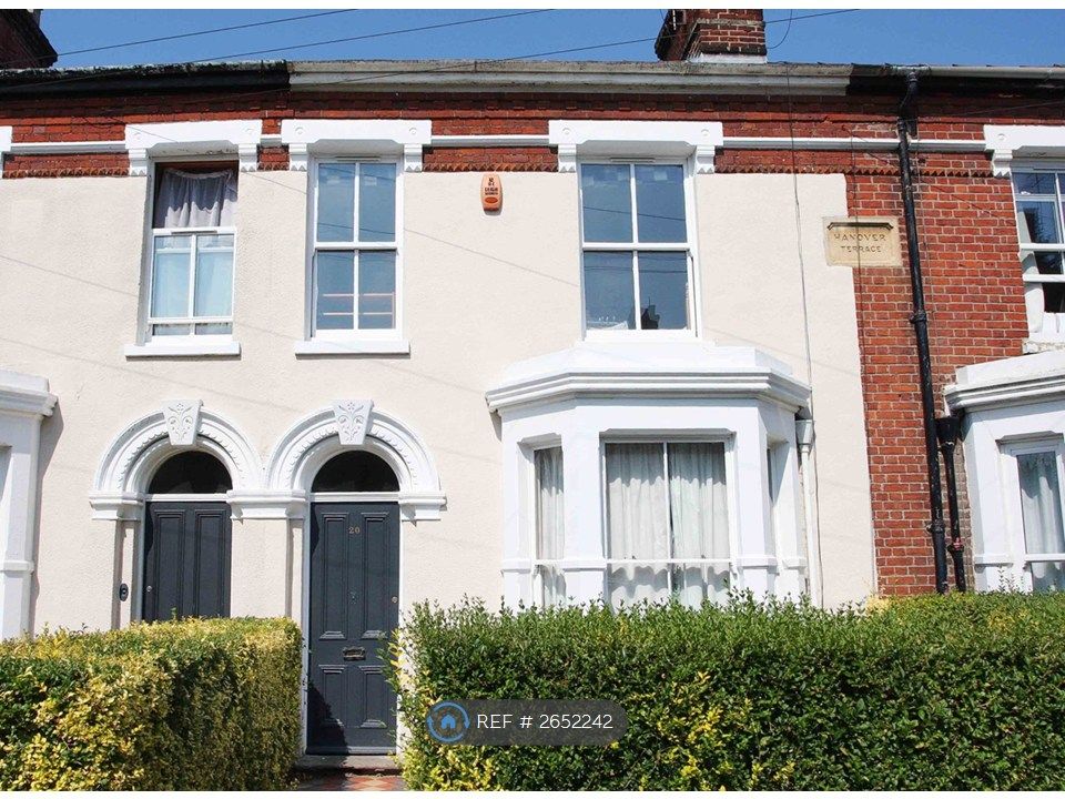 Property photo 2 of 14 Front