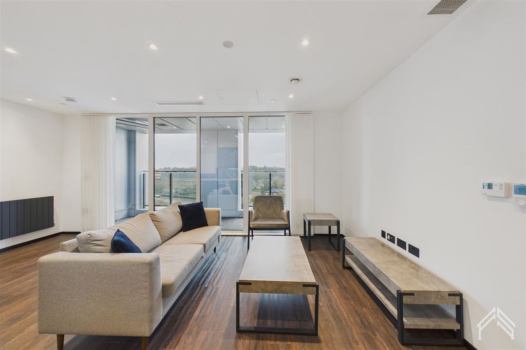 Property photo 2 of 18 8.Jpg