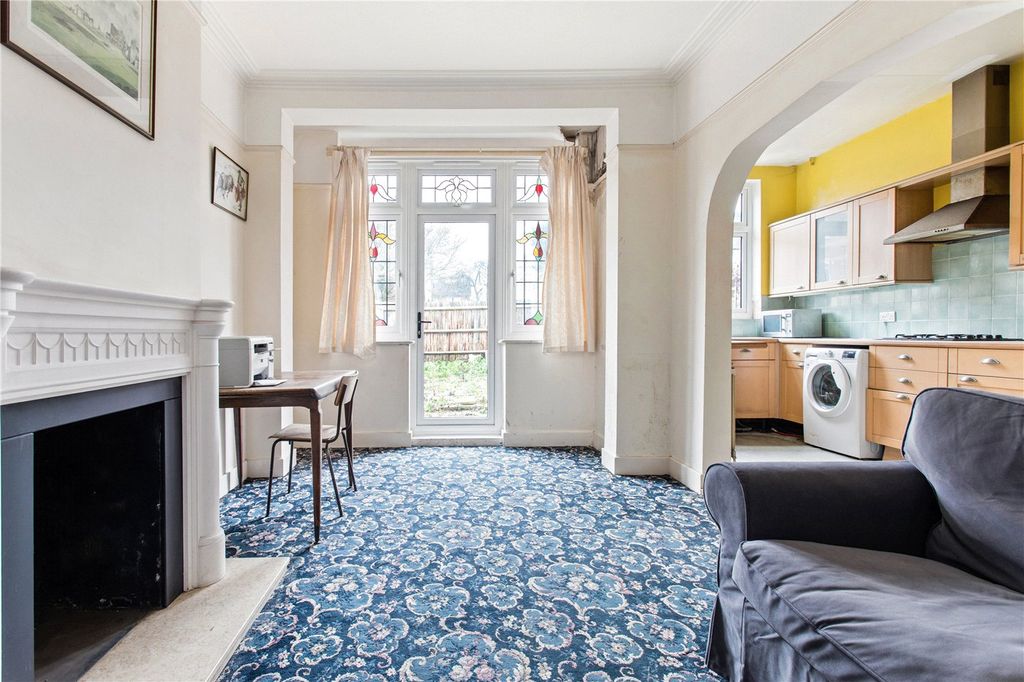 Property photo 2 of 8 Picture No. 06