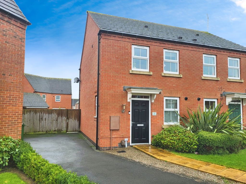 Property photo 1 of 11 Front