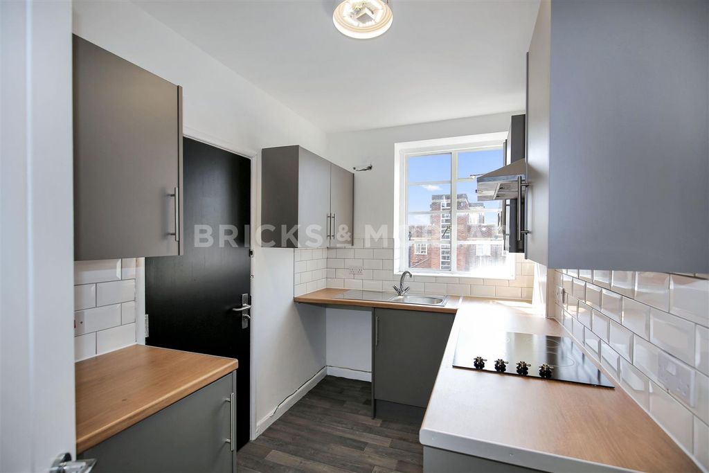 Property photo 1 of 10 Img_0477.Jpg