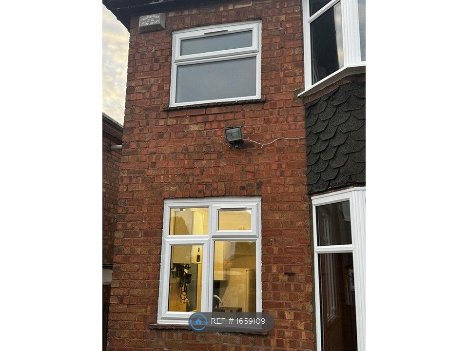 Property photo 3 of 21